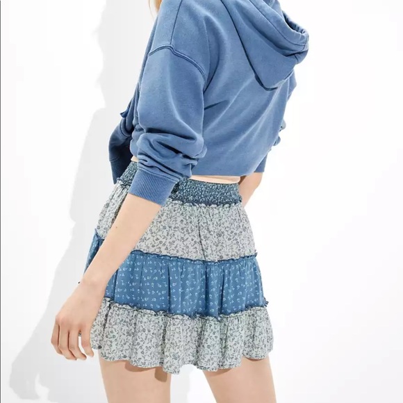 AE Print Mix Tiered Mini Skirt NWT - Picture 3 of 9